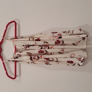 White & pink Sleeveless Blouse L